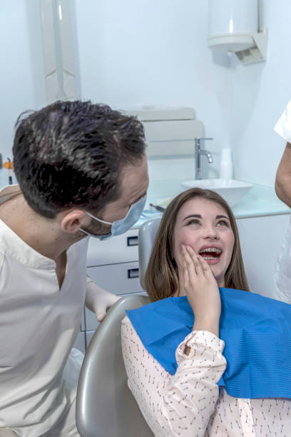 Best Weekend Emergency Dentist in Hutchins, TX